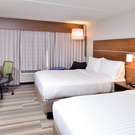 Holiday Inn Express Hotel & Suites Indianapolis Dtn-Conv Ctr By Ihg Exterior photo